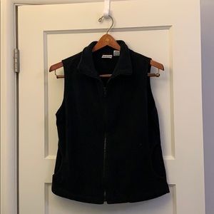 Black fleece vest